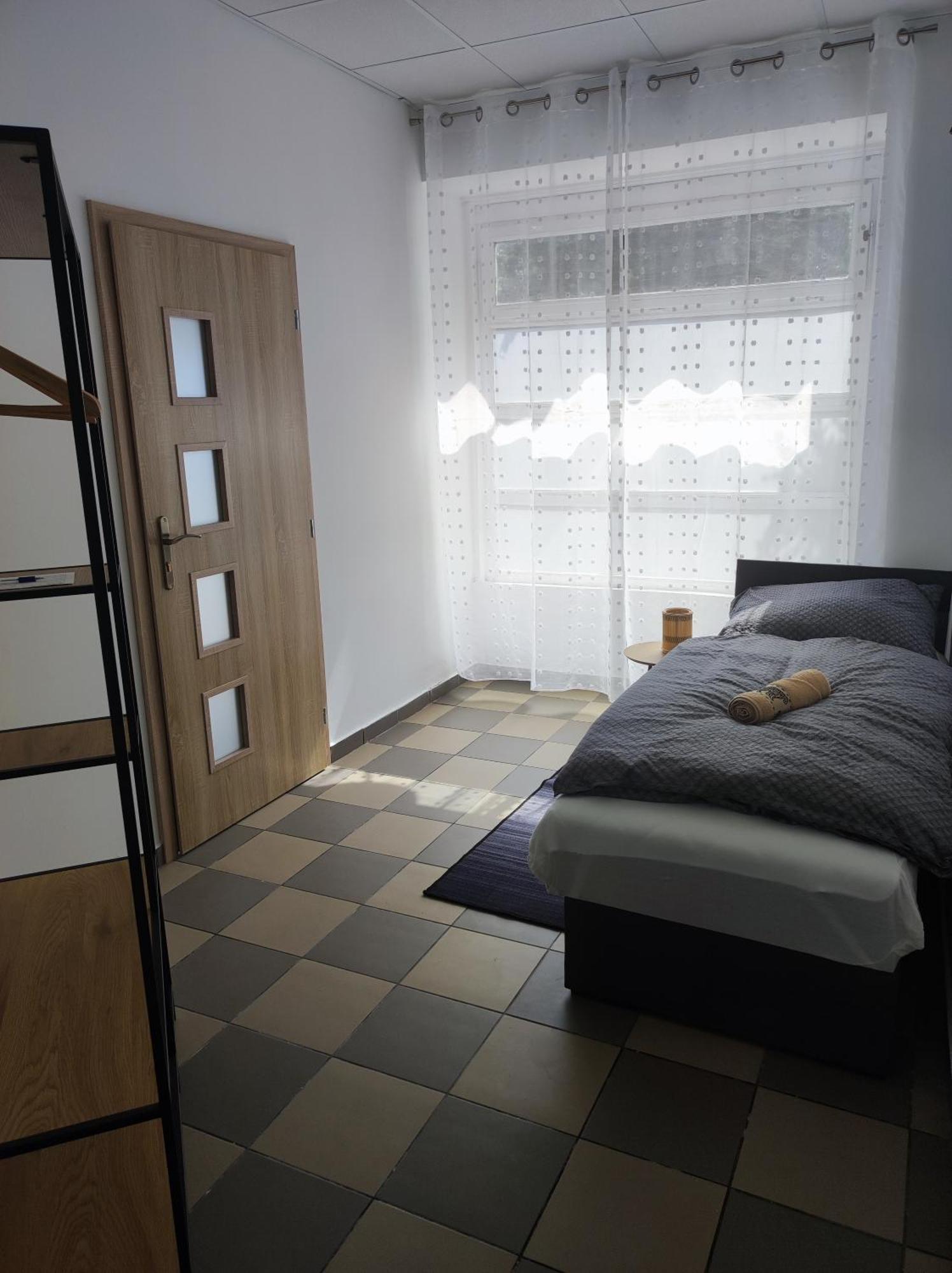 Varalja Vendeghaz Tata Room photo
